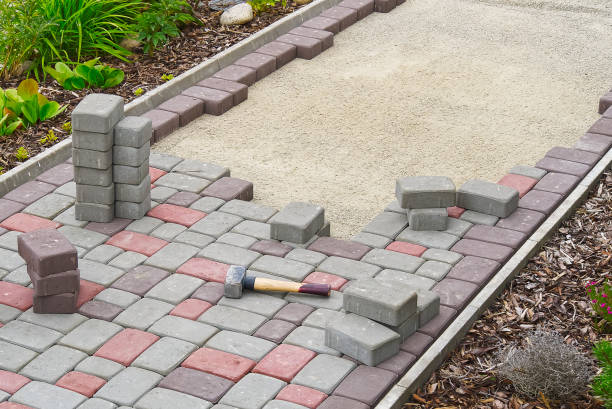 Best Luxury Driveway Paving Solutions in Okemos, MI